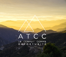 logo d'ATCC institut sur fond de montagnes